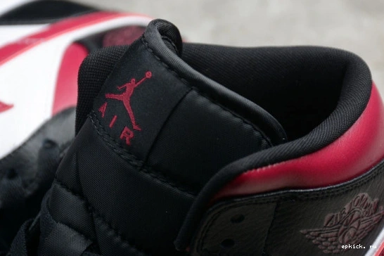 Cheap EP 554724-066 Air 554724-066 Jordan Mid  Bred Toe 1 0107